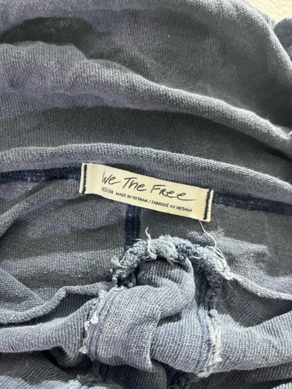 Free People We The Free Tomorrow Henley boxy cropped pullover slouchy snap up M - Picture 12 of 12